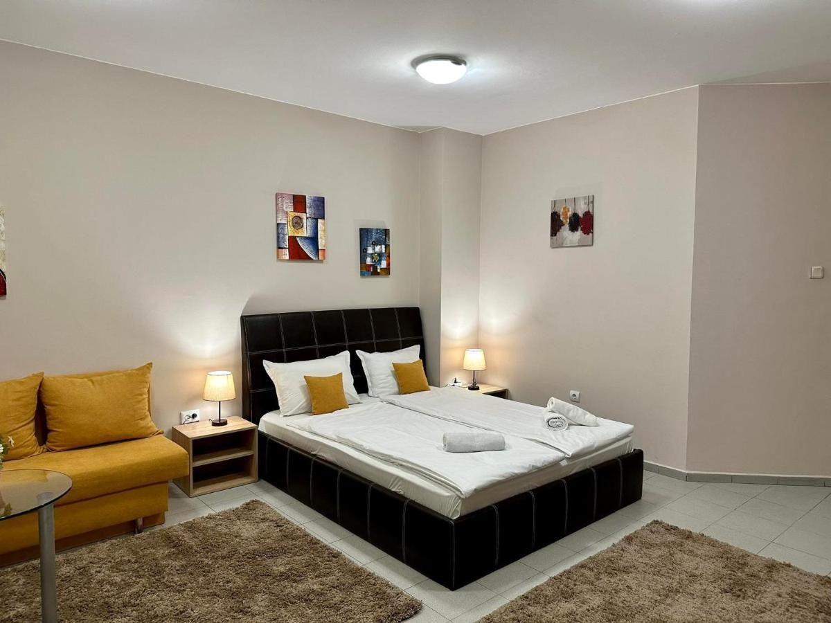 Guest House Family Пловдив Экстерьер фото