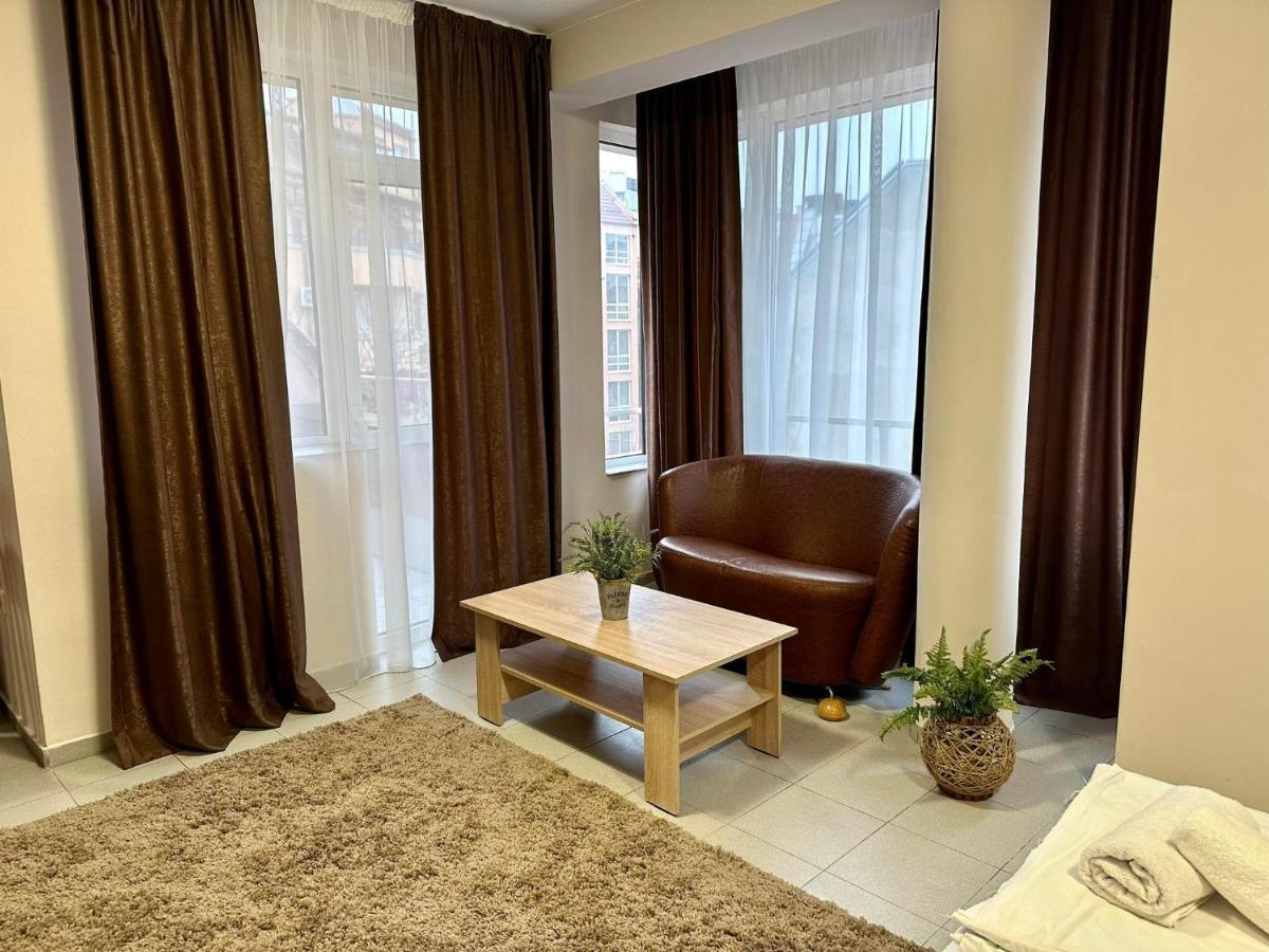 Guest House Family Пловдив Экстерьер фото