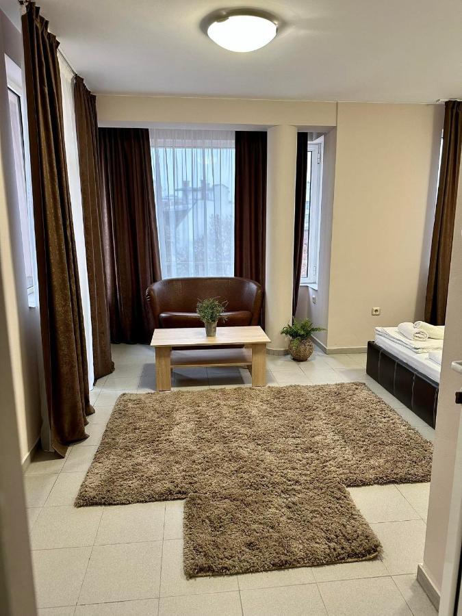 Guest House Family Пловдив Экстерьер фото