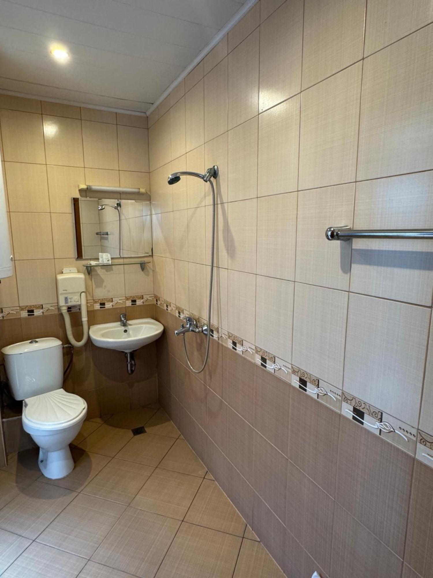 Guest House Family Пловдив Экстерьер фото