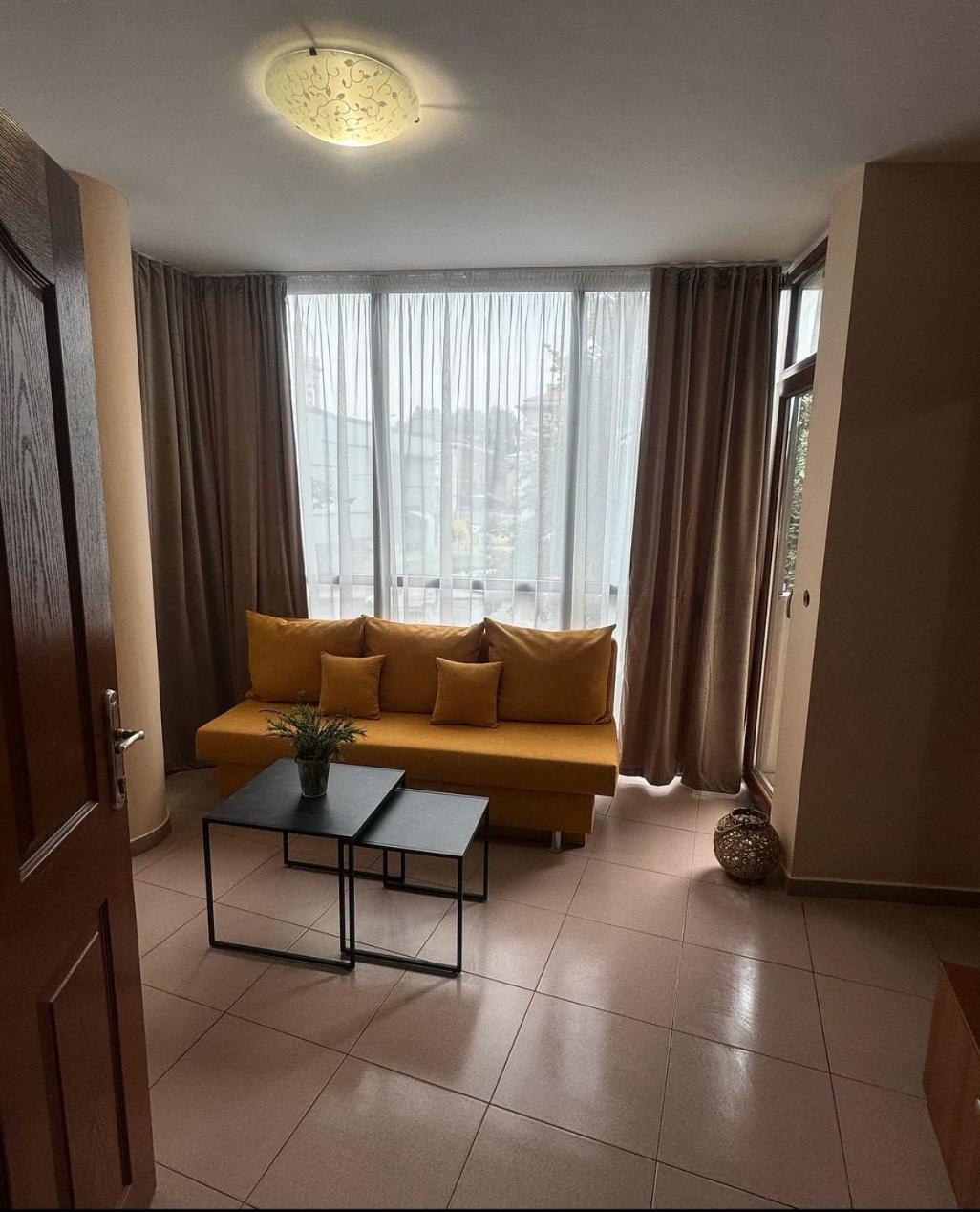 Guest House Family Пловдив Экстерьер фото